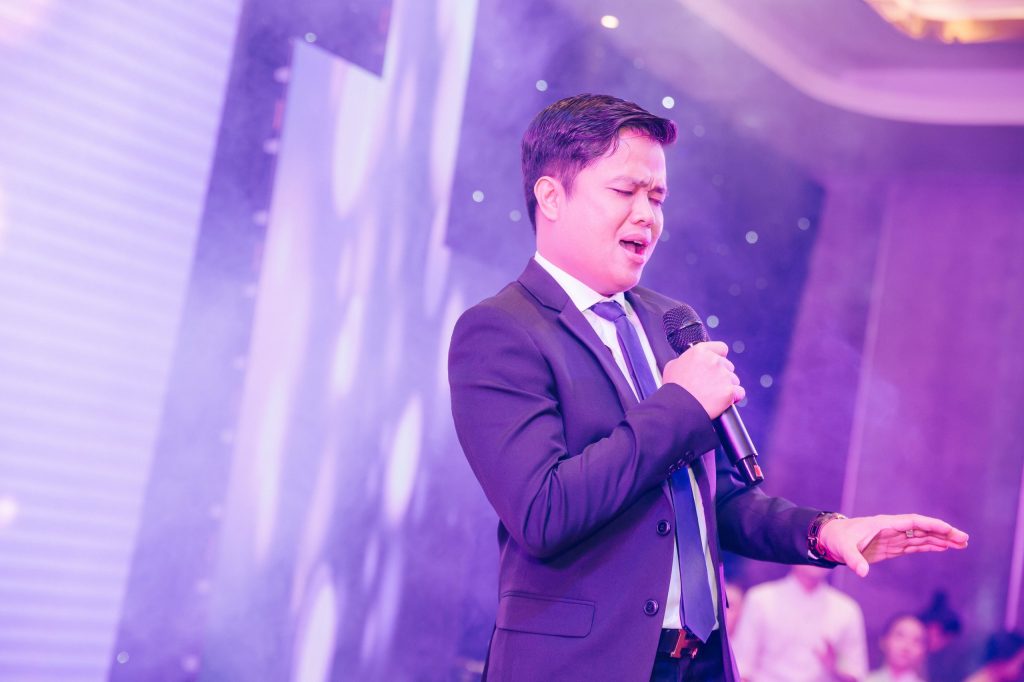 CEO Bùi Ngọc Hùng đại diện cho Ban đầu tư và phát triển dự án